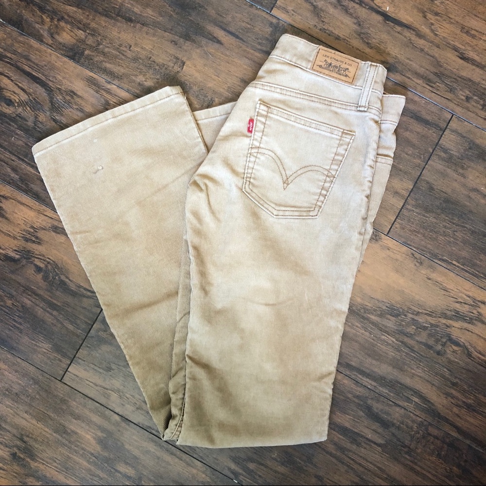 Levi jeans